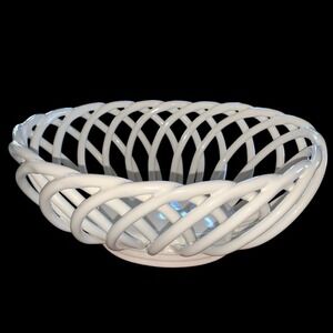 Williams Sonoma White Woven Bread Basket 10.5 "Ceramic No Chips Vintage 1990s